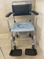Rollstuhl Dusche/Toilette mit Eimer gebraucht funktionsfähig