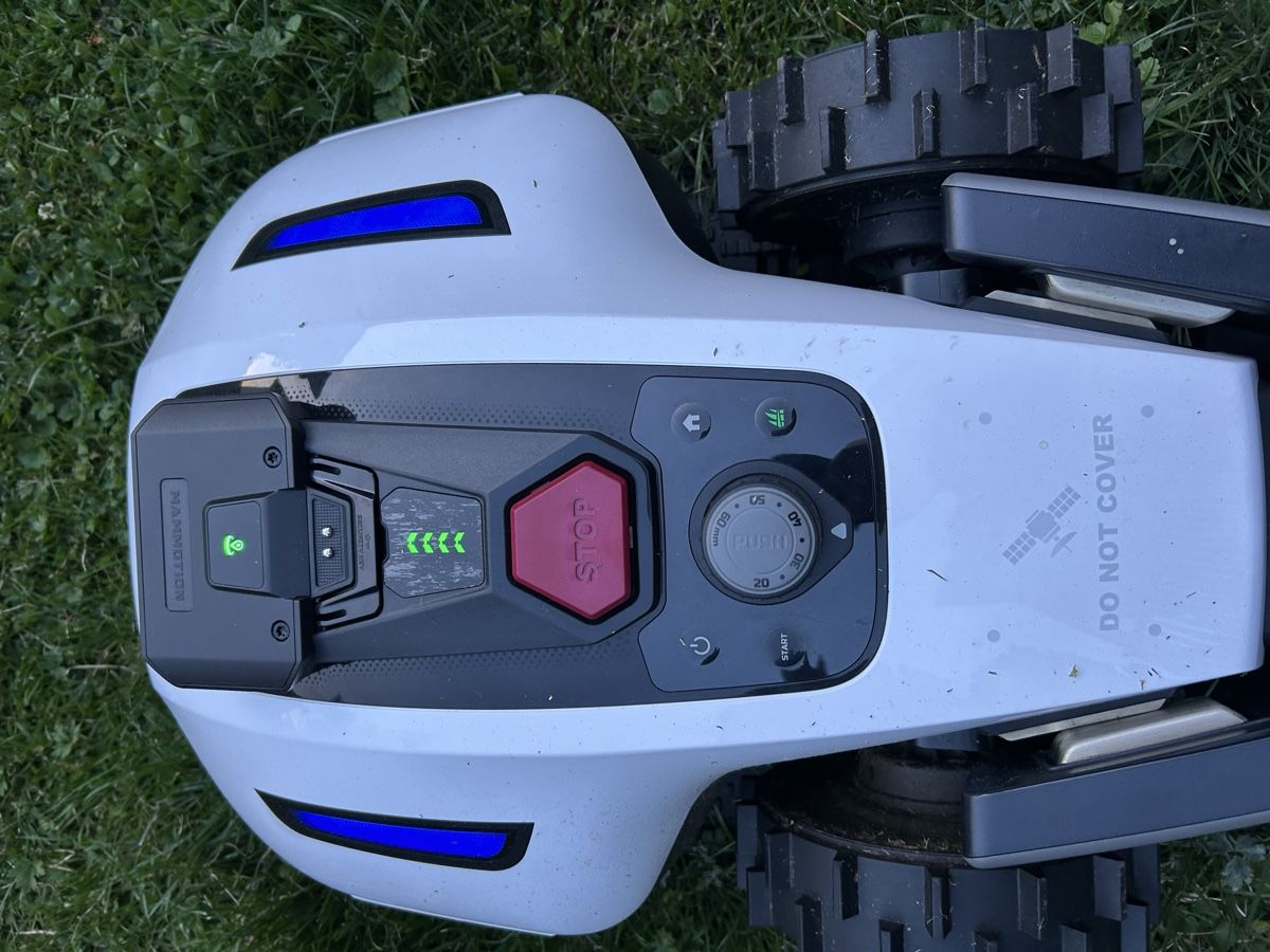 Mammotion Tagliaerba: Mammotion Rasenroboter Yuka Mini – Usato da Ibach venduto da heifla 1