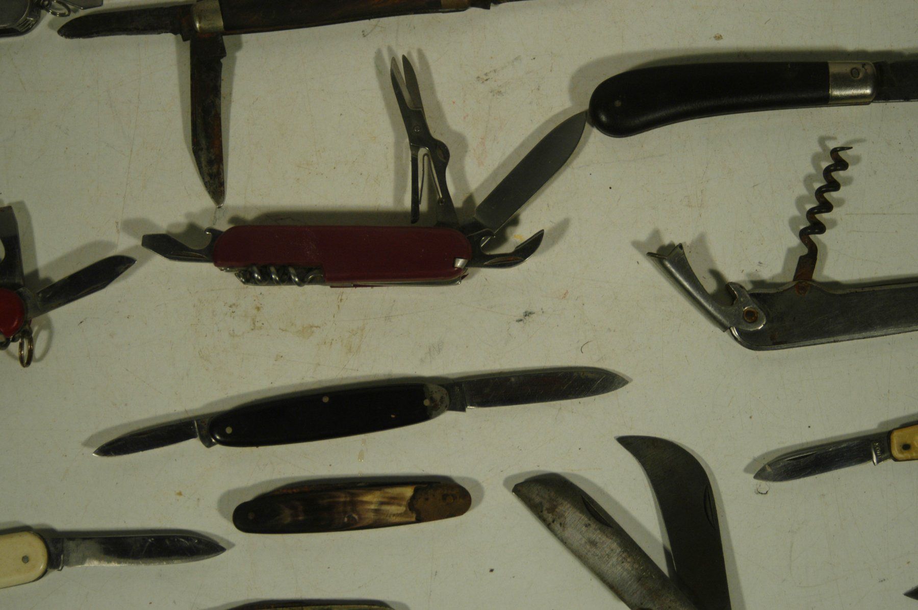 Taschenmesser: Taschenmesser Diverse – Gebraucht aus Herisau von Wisen 5