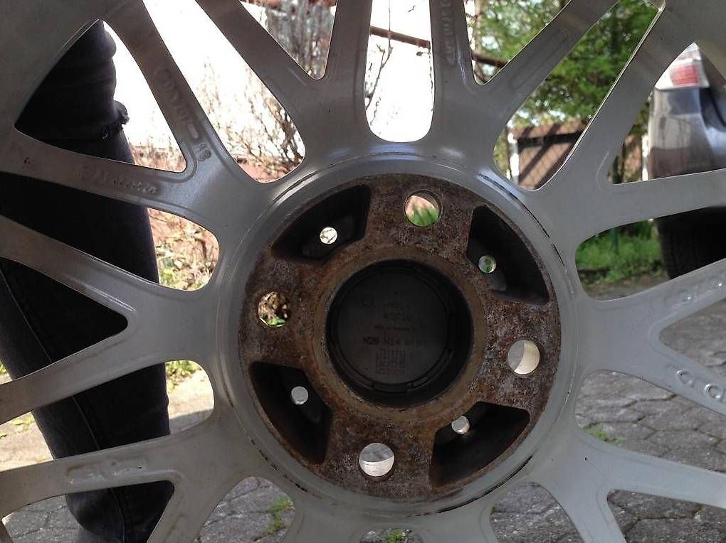Cerchioni: Leichtmetallfelgen der Marke Rial – Usato da Beromünster venduto da Elektrox 2