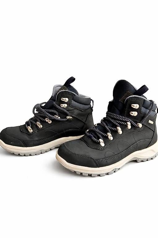 Scarpe per ragazzi: Wanderschuhe Kinder schwarz, robust, Gr. 36 – Usato da Kreuzlingen venduto da Umut