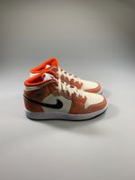 Jordan 1 Mid SE Suede Orange GS