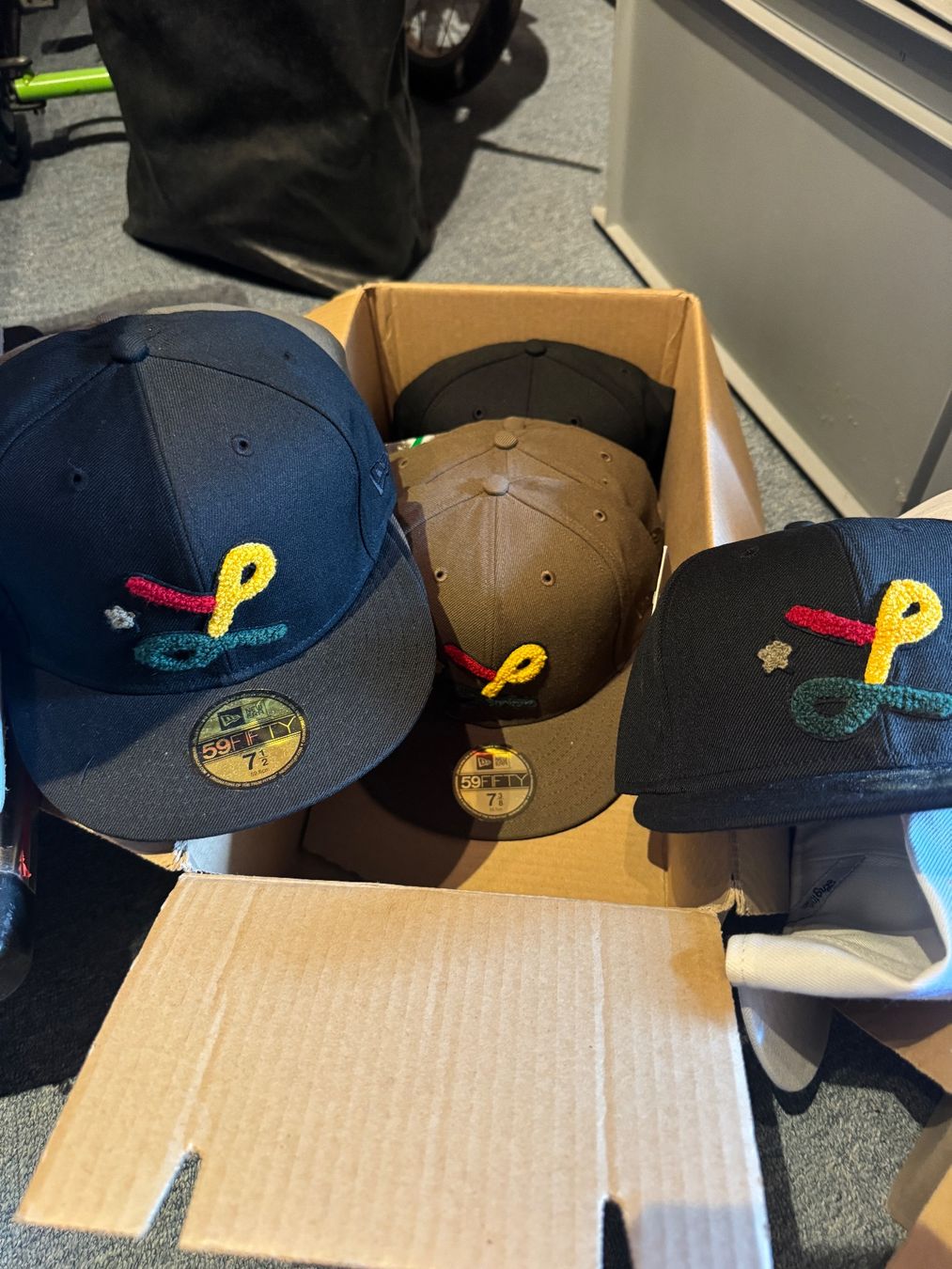 New Era Copricapi, berretti & cappellini: LRG-Cap - New Era - beige 7 1/4 – Nuovo (secondo la descrizione) da Schänis venduto da Animus1 2