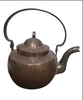 Ancienne bouilloire en cuivre