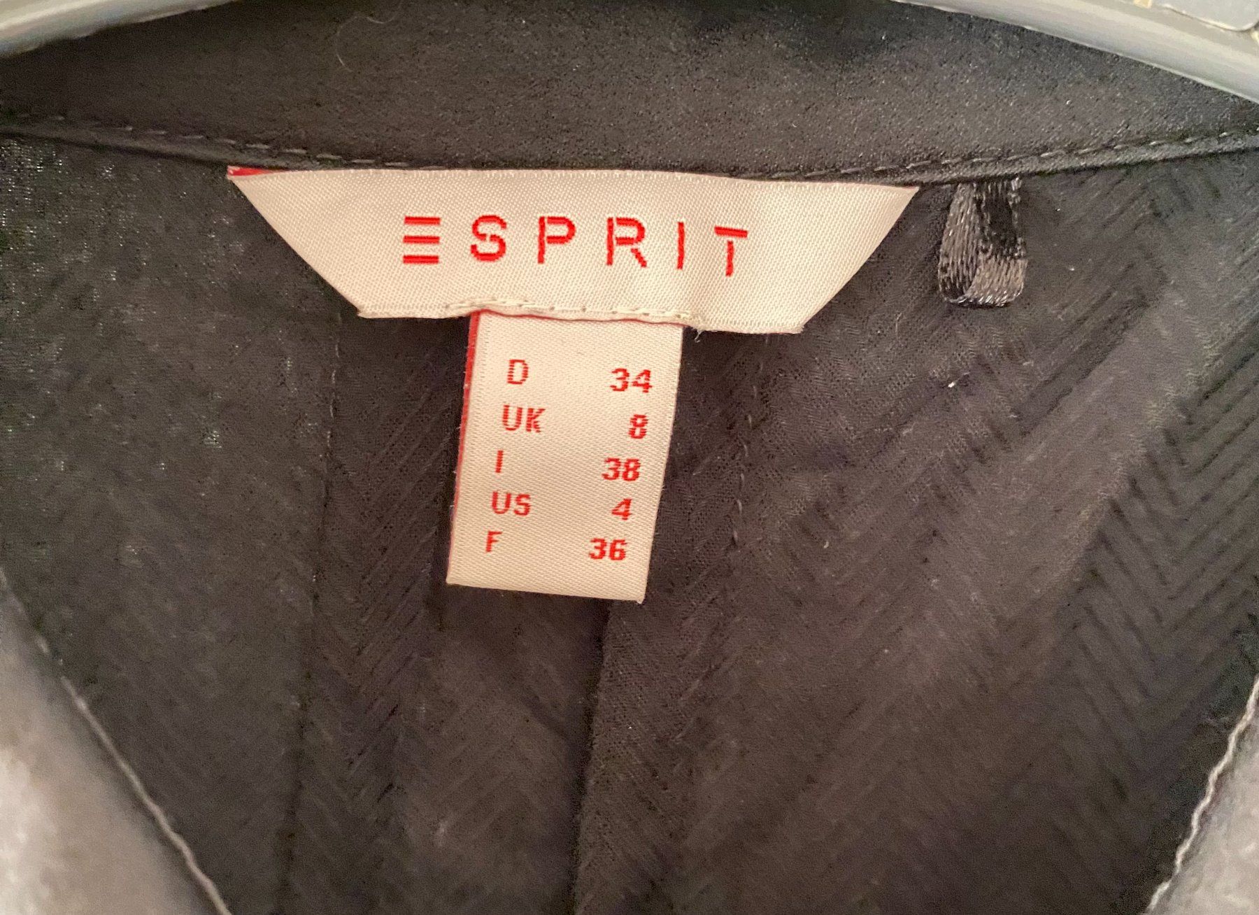 Esprit Kleiderpakete: Set of 2 Tops from ESPRIT – Neu (gemäss Beschreibung) aus Wohlen b. Bern von cookiemonster 8