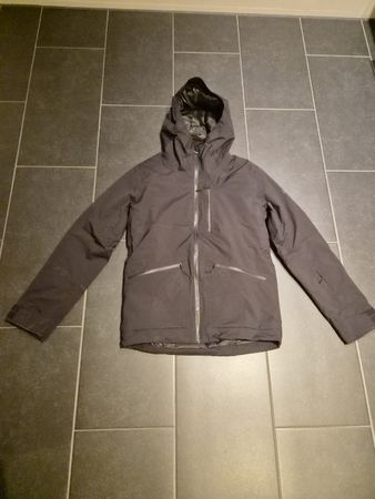 Skijacke Decathlon 500 schwarz Grösse M guter Zustand