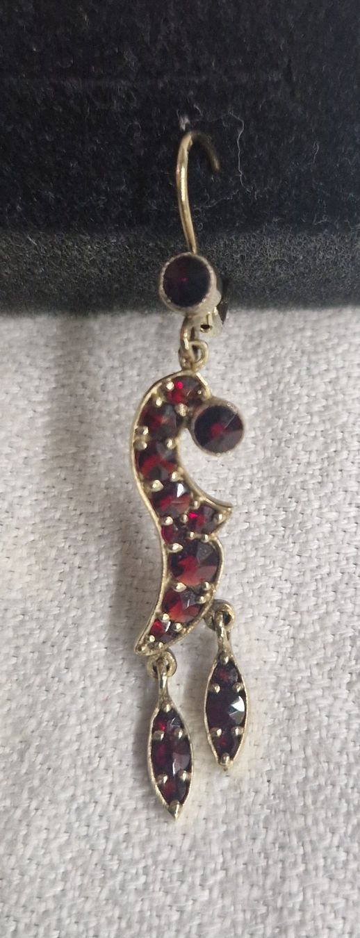 Boucles d'oreille: ORENRINGE GOLD MIT GRANAT – D'occasion à Bilten par Mic2022 1