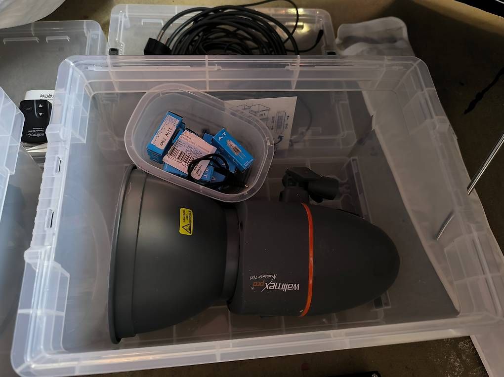 Walimex Flash: Walimex pro Newcomer 100 Studioblitz Set! – Usato da Böbikon venduto da Mondi2 4