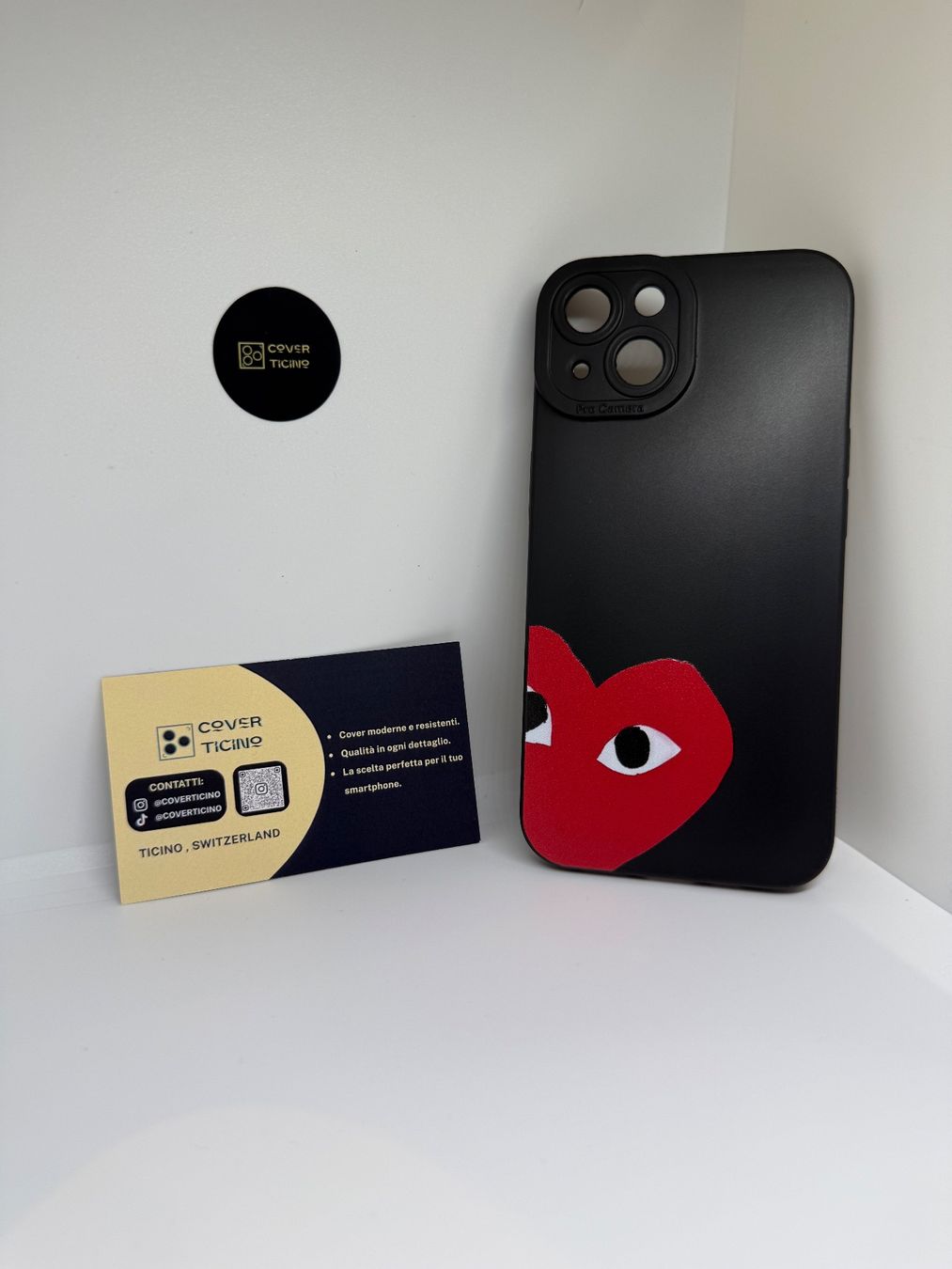 Cover & Protezioni schermo: Vendo cover per iPhone 17/16/15/.. – Nuovo e nell'imballaggio originale da Cadenazzo venduto da met_5tsn