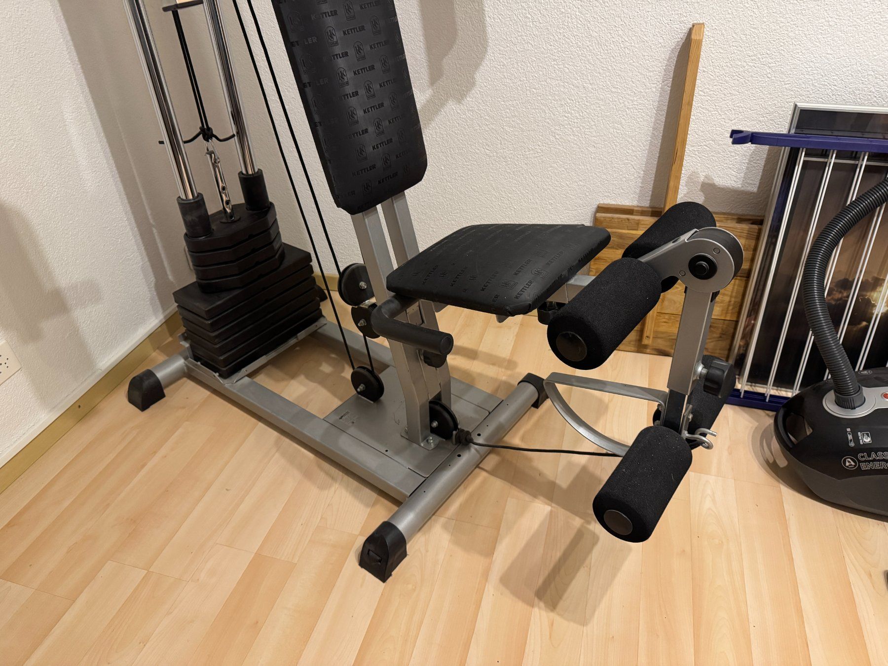 Kettler Hometrainer: Kettler Kraftstation Basic 80kg – Usato da Unterkulm venduto da mdd_designs 2