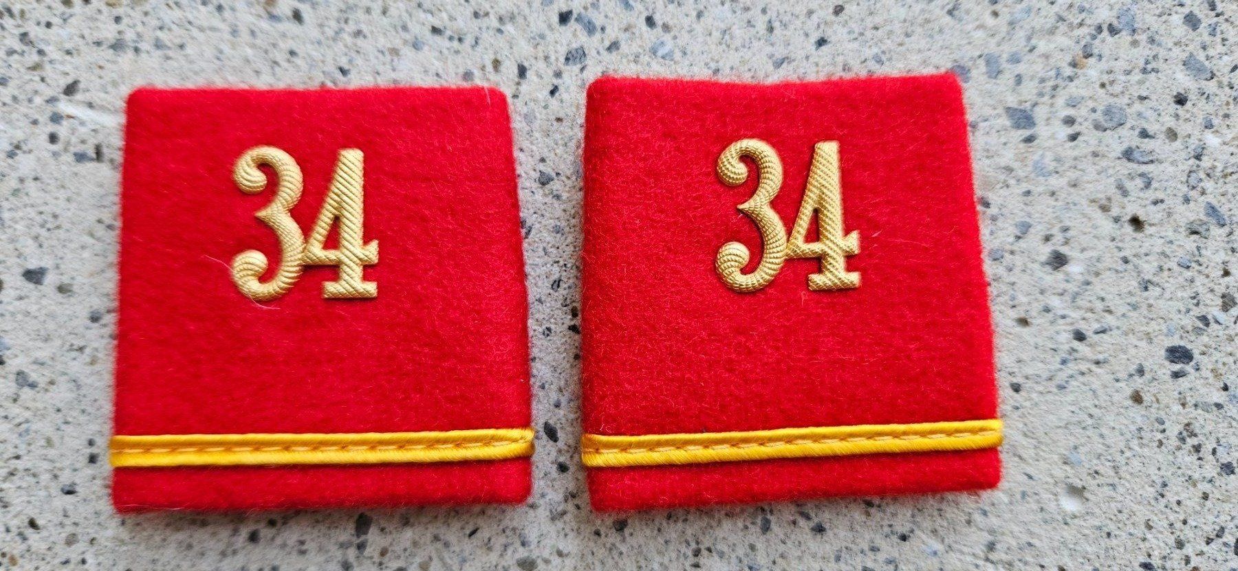 Schweizer Armee Plaketten & Abzeichen: *** Patten /Schulterschlaufen mit Nummer *** – Gebraucht aus Riedholz von fr_sIruP
