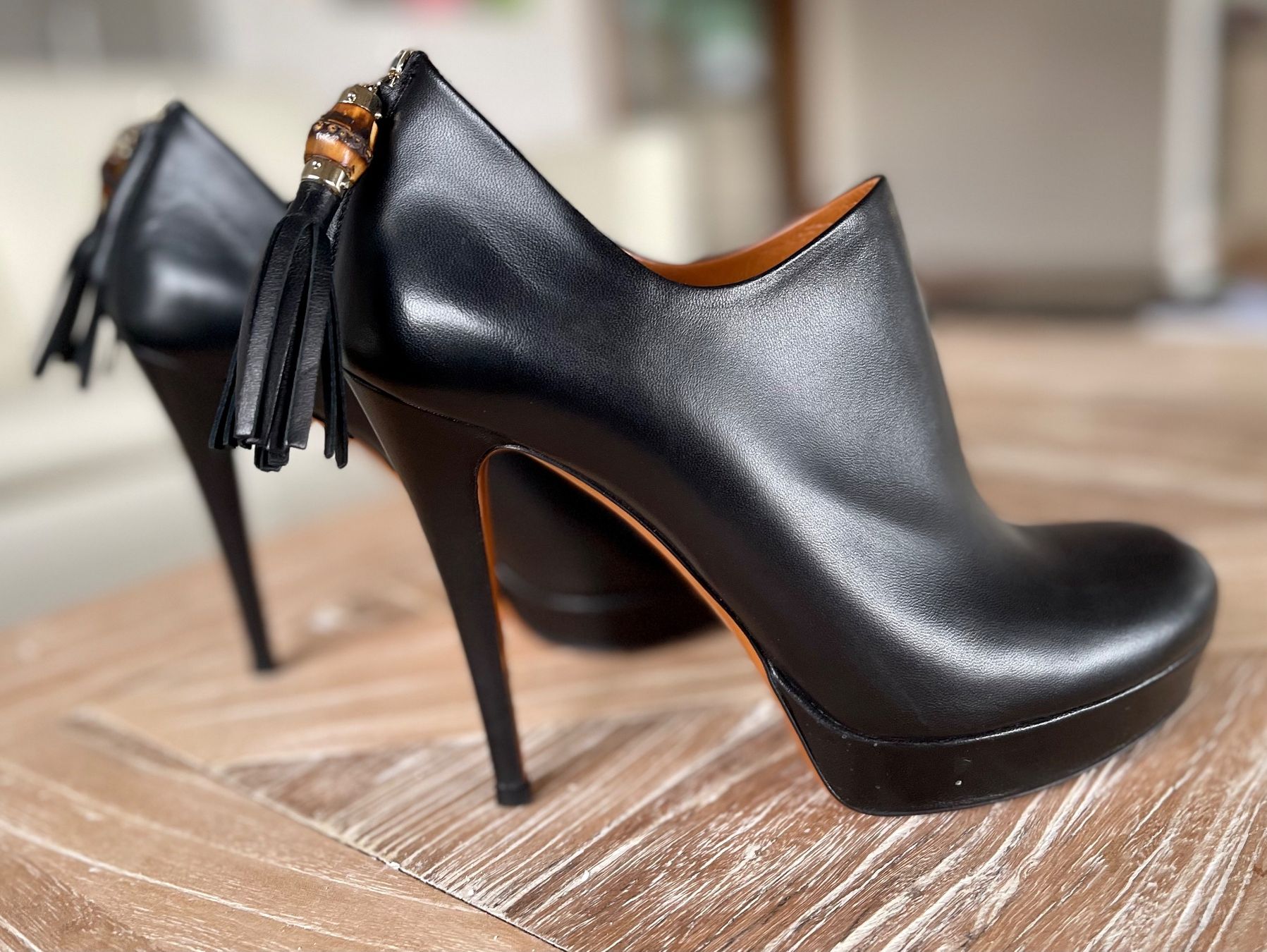 Gucci Chaussures femmes: Gucci Stiefeletten – D'occasion à Madetswil par henri154 2