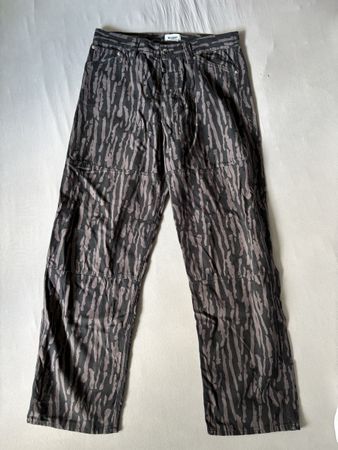 Weekday Hose – Grösse 29 – Waldprint