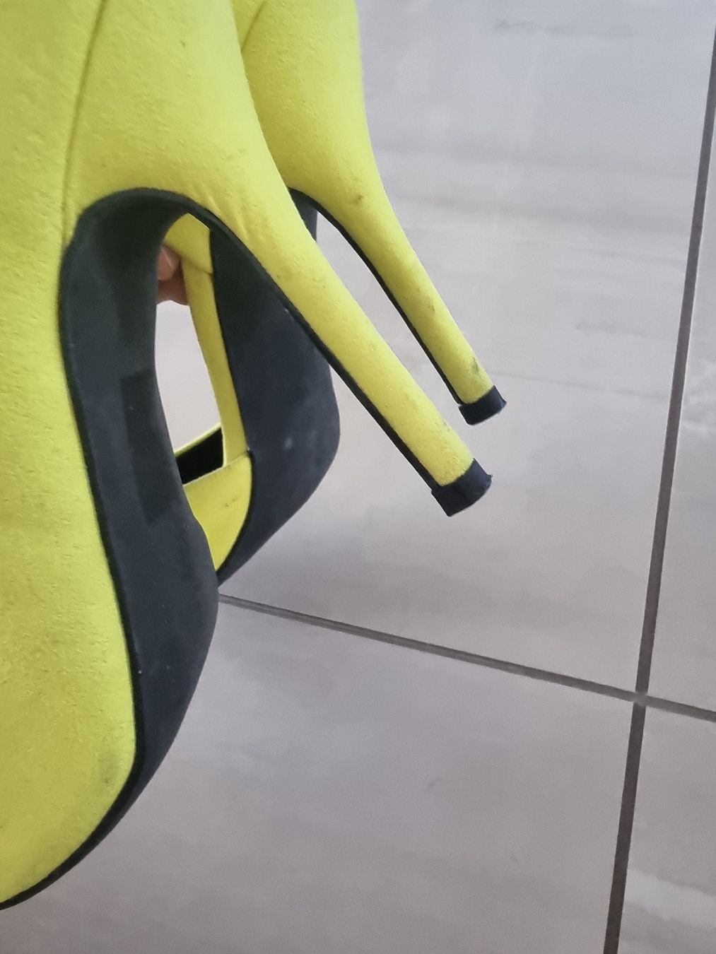 Scarpe da donna: Neon Gelbe High Heels Even&Odd Gr. 37 – Usato da Wohlen AG venduto da niki31 2
