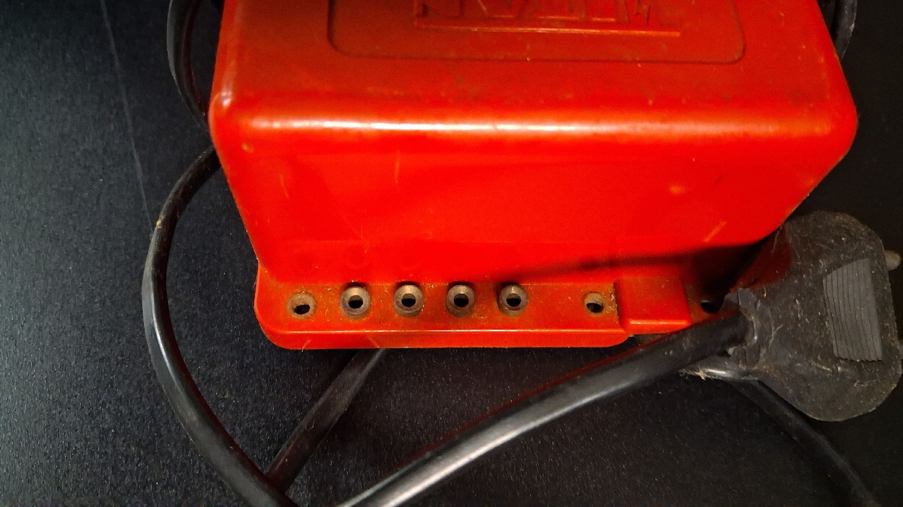 Accus, Chargeurs & Blocs d'alimentation: Trafo Modellbahn – Défectueux à Münsingen par mustang1975 1