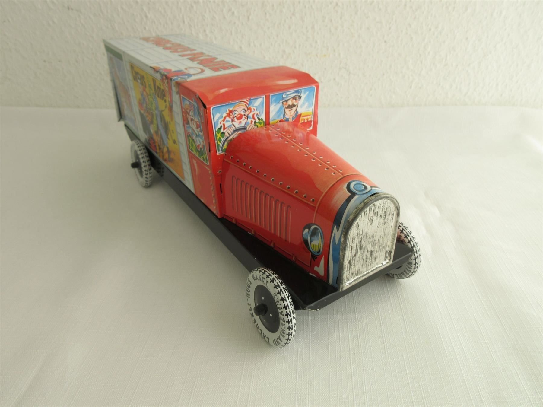 Modellini d'auto: Blechauto Zirkus Knie Läckerli Huus – Usato da Binningen venduto da Oldfashion 1
