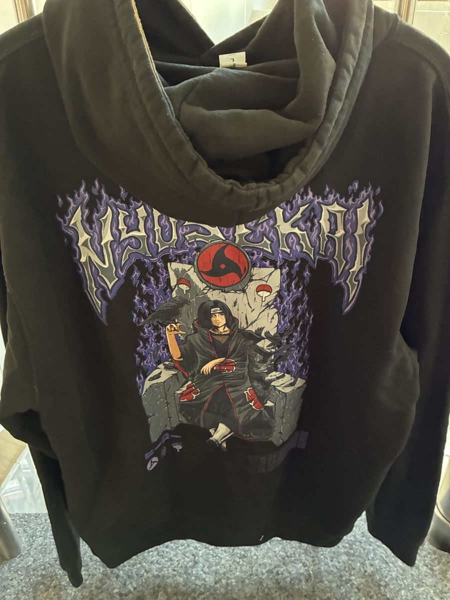 Maglioni & Felpe: Pullover Hoodie Schwarz Grösse L – Usato da Visp venduto da Sterntaler21 1