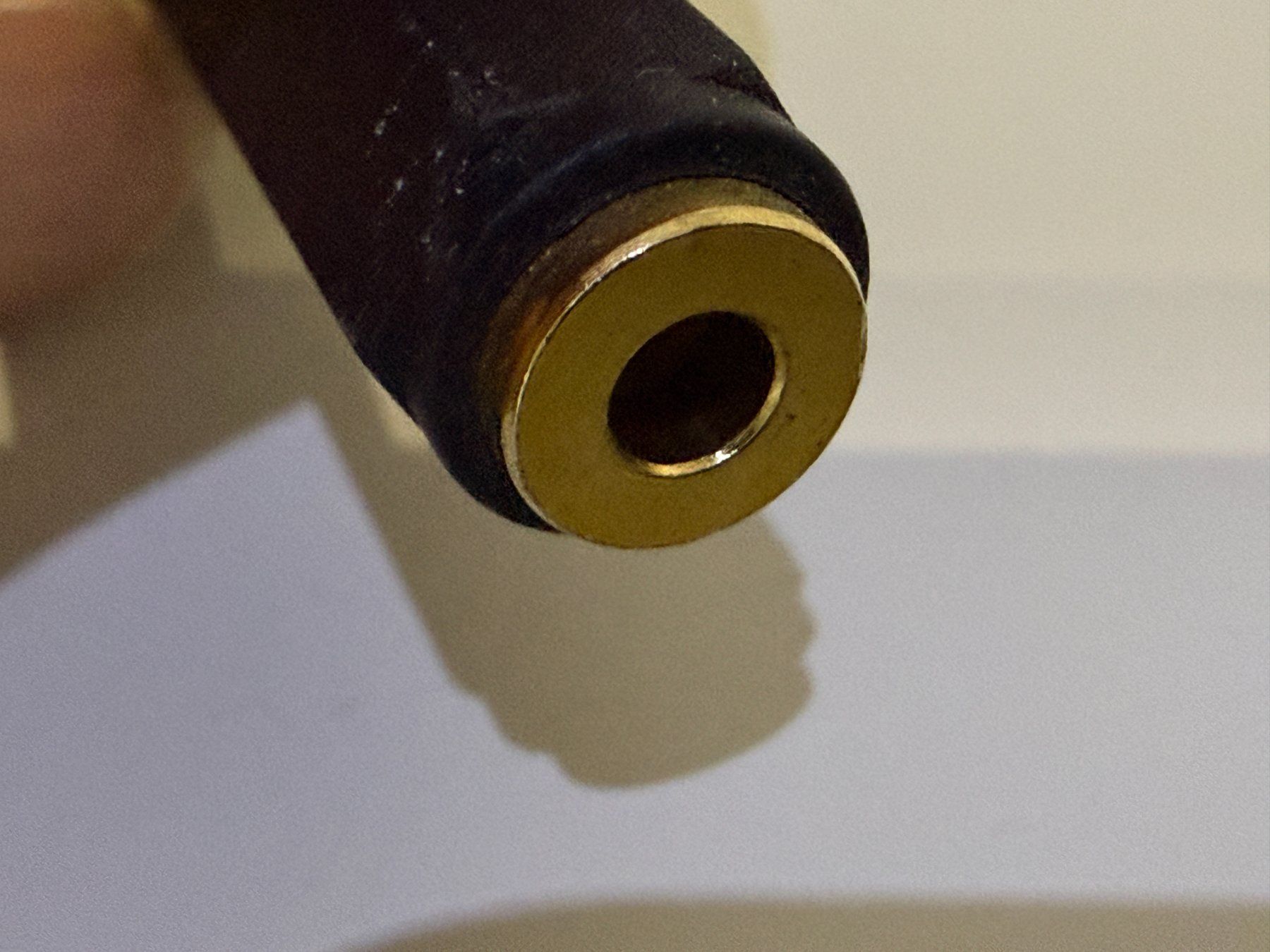 Cavi: Logitech Audio Kabel, 3.5mm Jack Buchse auf 2x Audio Stecker – Nuovo e nell'imballaggio originale da Unterengstringen venduto da Tnovus 3