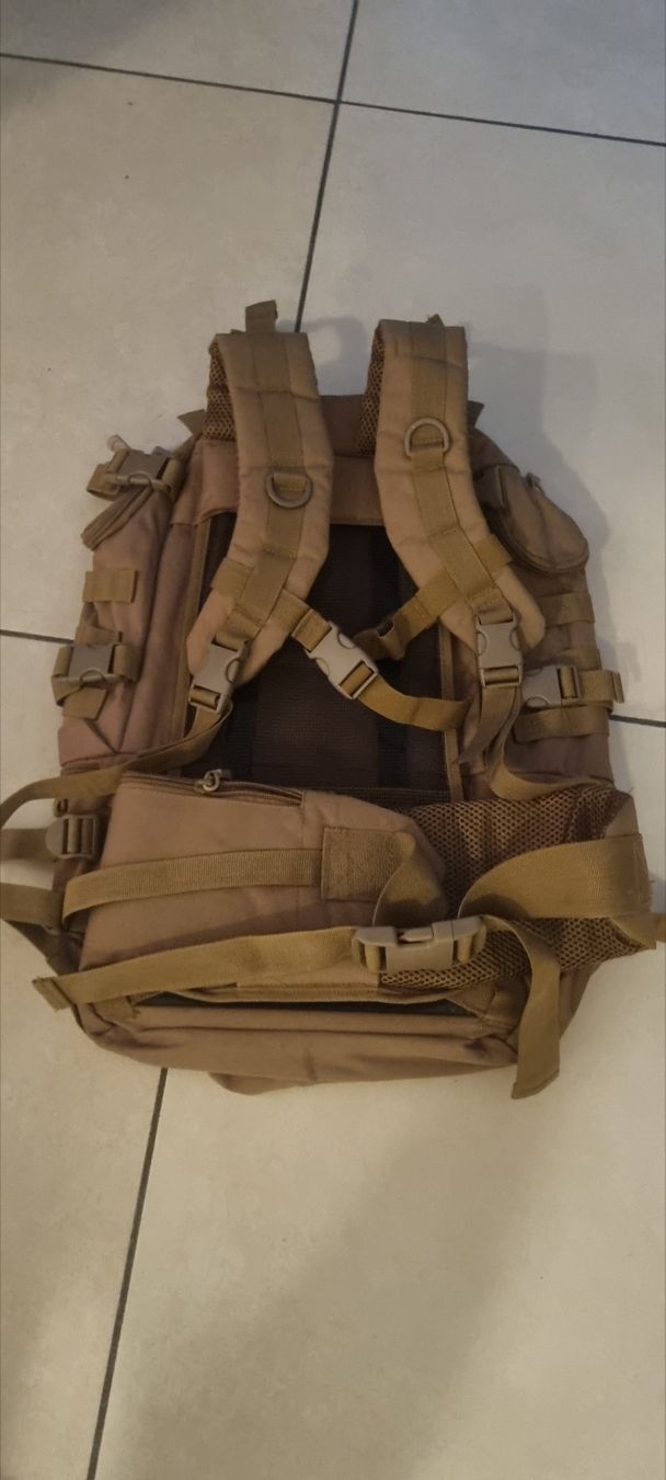 Sacs à dos: sac tactique 45l – D'occasion à Cugy VD par Shoopvizion 2