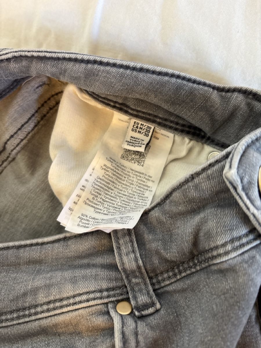 Vero Moda Jeans: Veromoda Jeans grau vmlux M/30 – Usato da Mönchaltorf venduto da kristy_b 3