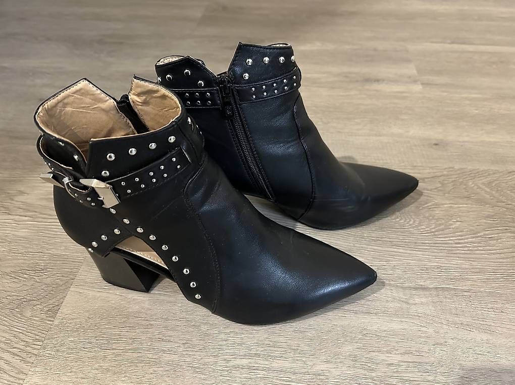 Scarpe da donna: Stiefeletten – Usato da Schwerzenbach venduto da nic_zt5r