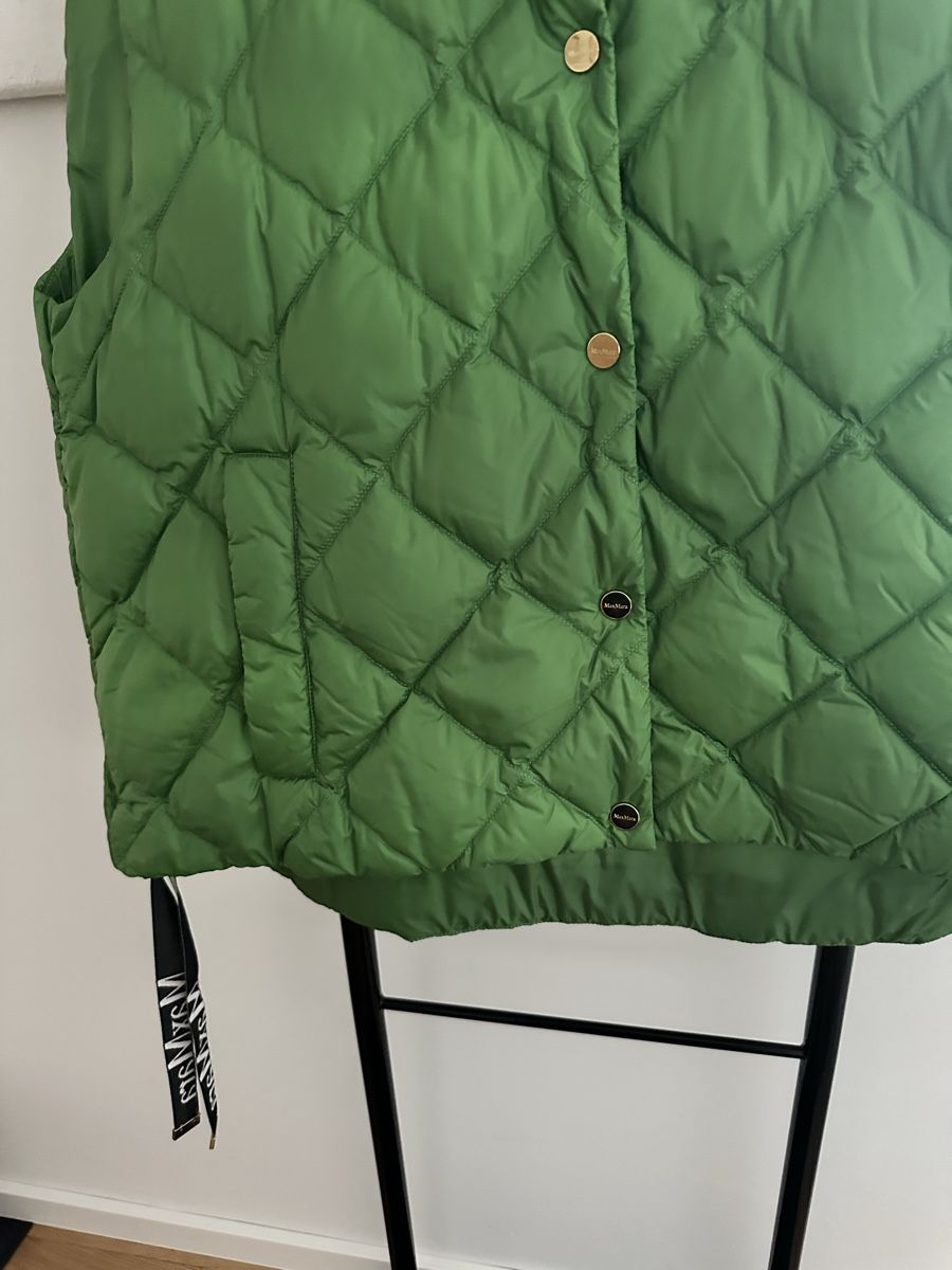 Max Mara Gilet & Giacche senza maniche: Daunengilet – Nuovo (secondo la descrizione) da Rüschlikon venduto da Lusanna 1