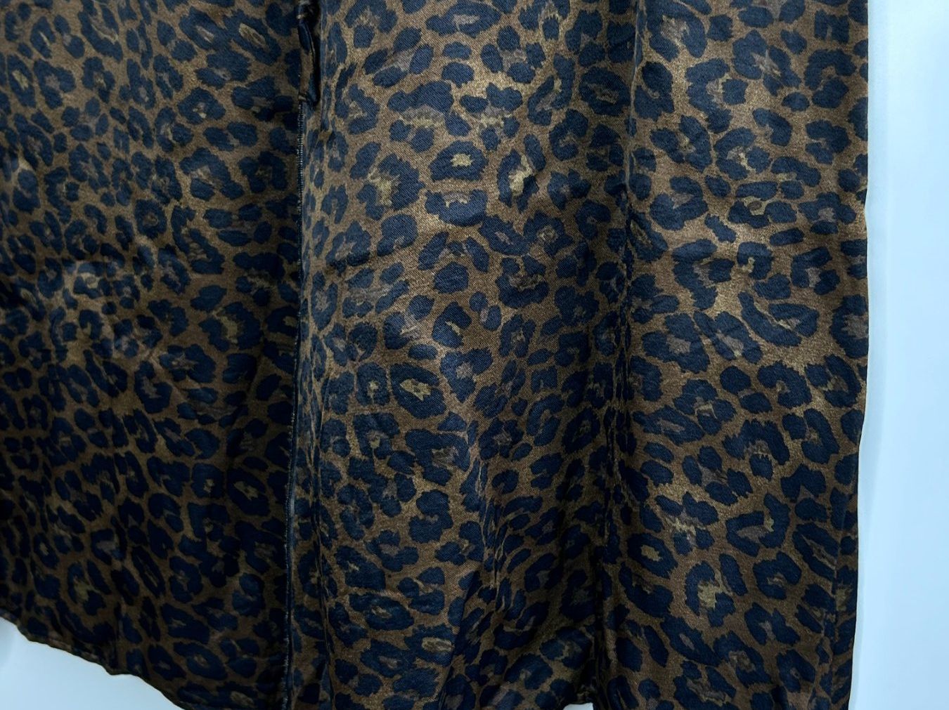 Zara Gonne: Zara Rock mit Leoprint – Usato da St. Gallen venduto da look-twice 3