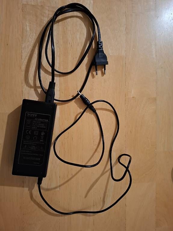Caricabatterie: Netzteil Port Connect (19.5 V) – Usato da Zürich venduto da and_sr7w 1