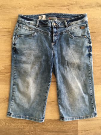 Street One Damen Sommer Jeans Bermuda Modell Ria blau Gr 40
