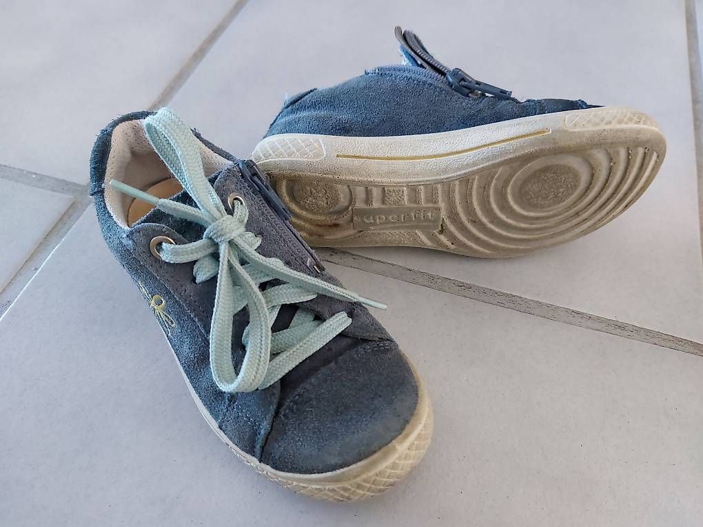 Superfit Scarpe per ragazze: Superfit Sneaker Gr. 27 – Usato da Nottwil venduto da outback-ev