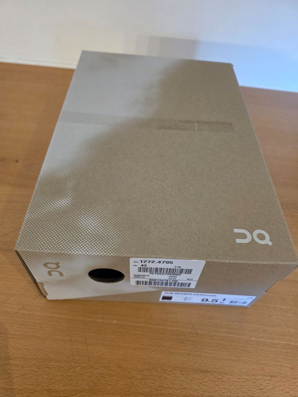 On Scarpe da uomo: On THE ROGER Advantage - all black - Gr. 43 – Nuovo (secondo la descrizione) da Ellikon a d Thur venduto da razzorblog 6