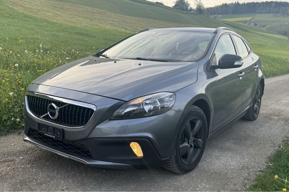 Volvo V40 Cross Country D2