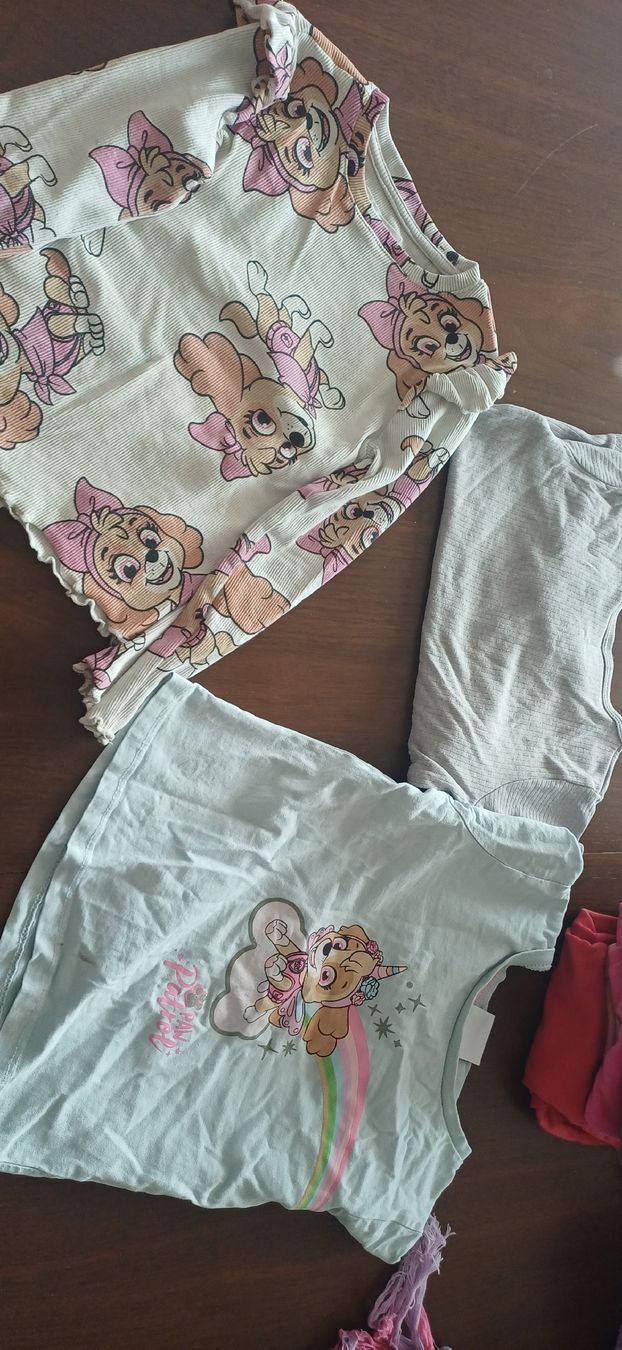 Kleiderpakete & -sets: Madchen grosse packet gr.98/104 – Gebraucht aus Riniken von Lessy- 2