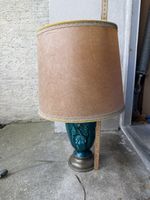 Antike Lampe, Keramikfuss türkis