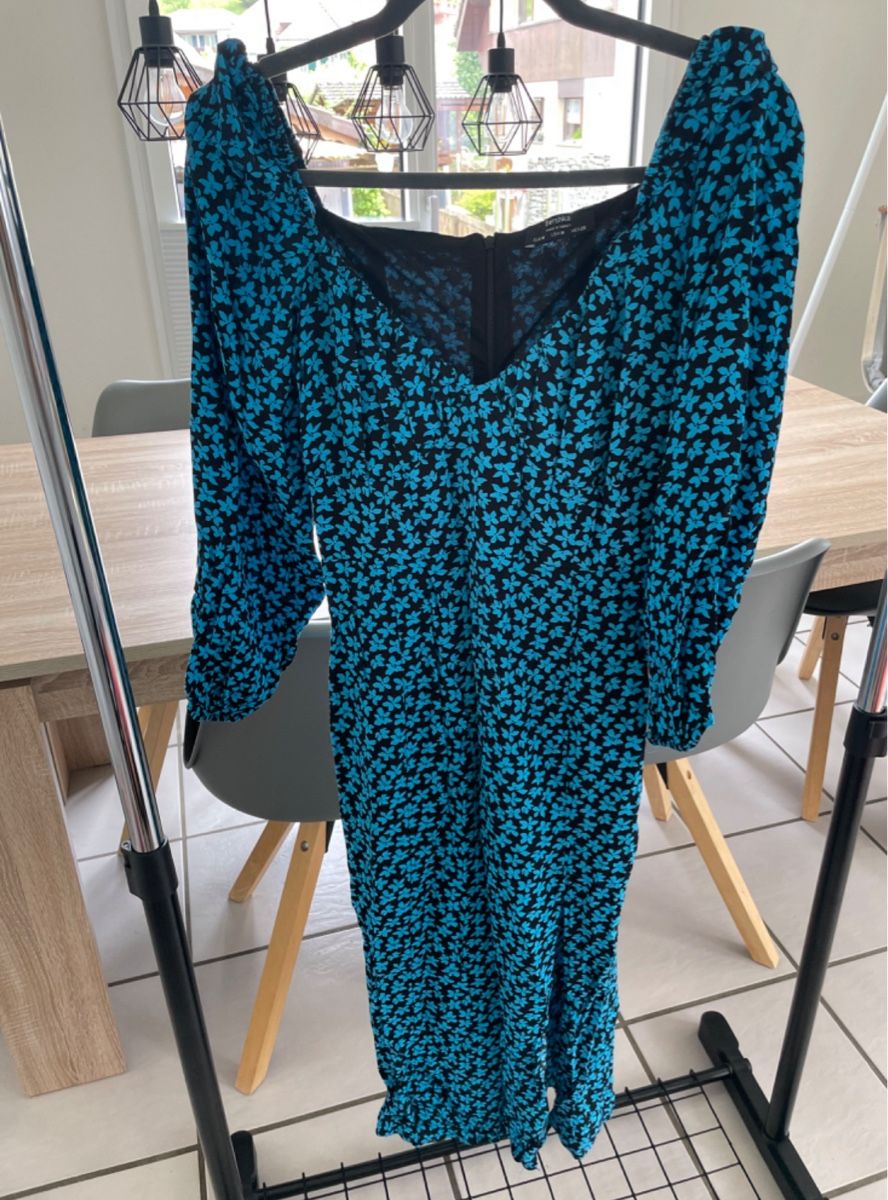 Vestiti: Sommerliches Maxikleid mit Blumenmuster – Usato da Diegten venduto da kip_wg9z