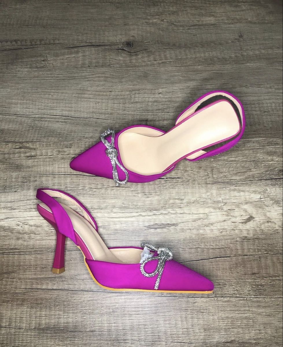 Chaussures femmes: Escarpins femme violets  – Neuf avec emballage d'origine à Bulle par mar_lf5k 1