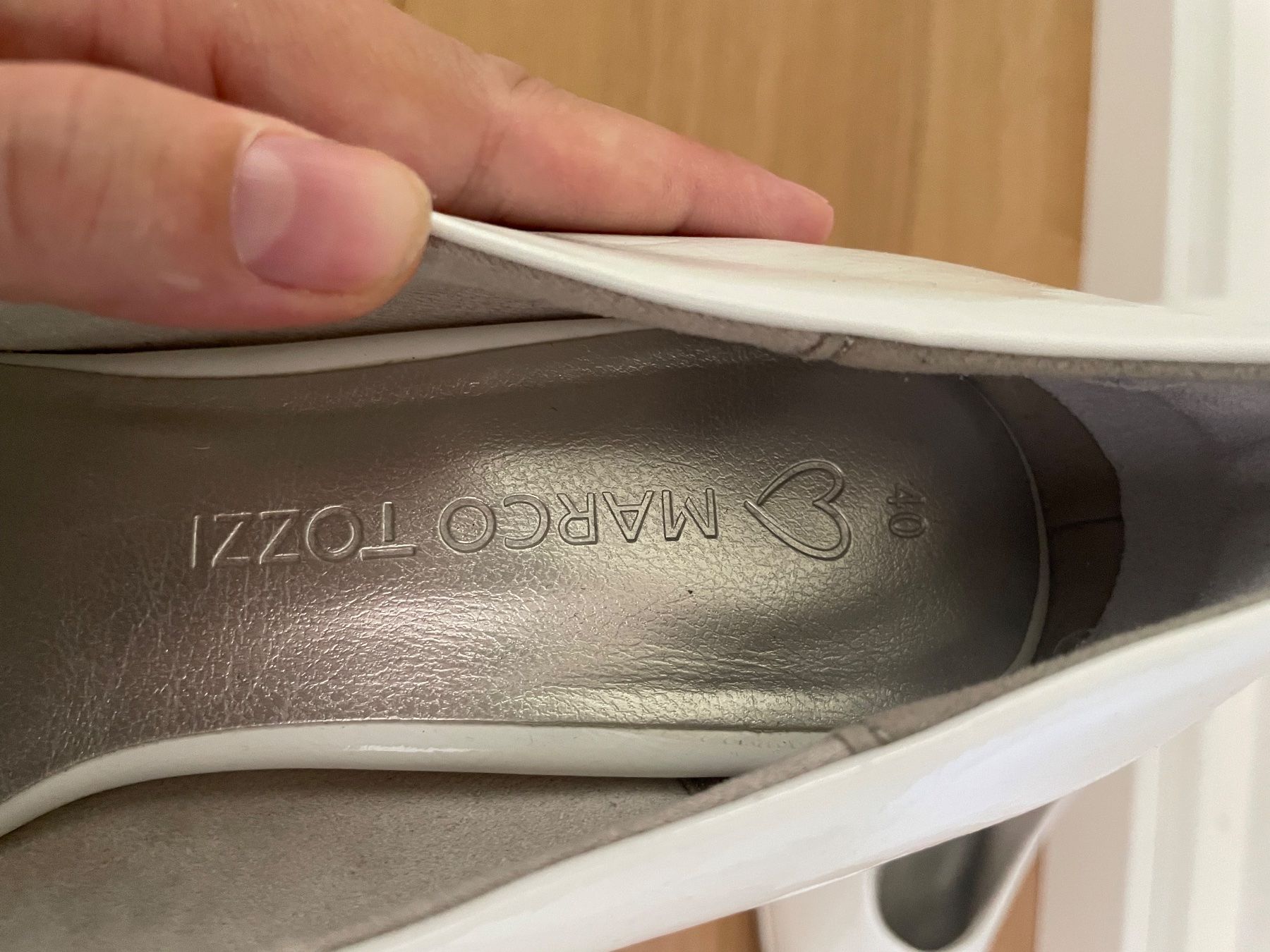 Scarpe da donna: weisse High-Heels, Grösse 40 – Nuovo (secondo la descrizione) da Basel venduto da kra_w6mq 2