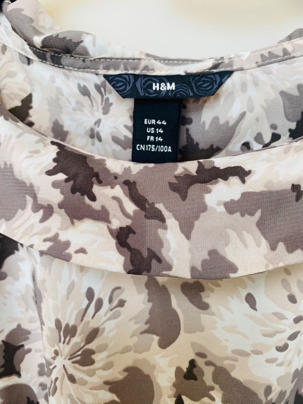 H&M Top: Magnifique blouse M neuf – Nuovo (secondo la descrizione) da Belmont-sur-Lausanne venduto da chu_vxf5 2