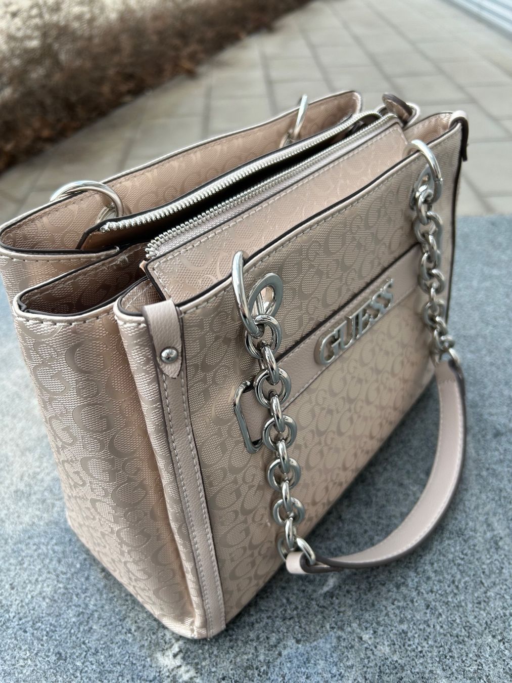 Guess Borse da donna: Guess Handtasche rosa – Nuovo (secondo la descrizione) da Murgenthal venduto da IceXcube 1