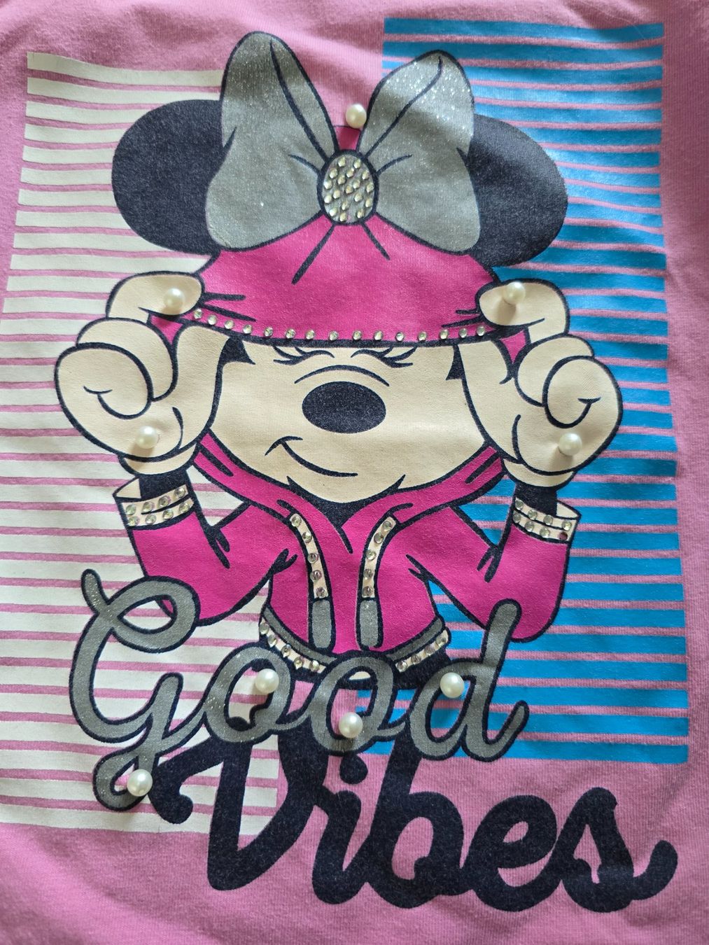 Maglioni & Felpe: Langarmshirt Minnie gr.104 – Usato da Unterentfelden venduto da Panda-87 1
