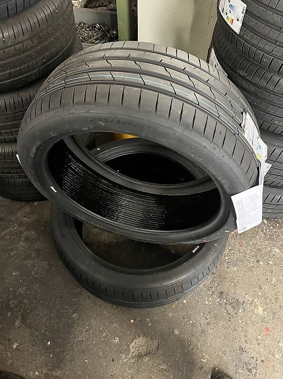 Pneumatici & Ruote complete: 255/40/21 Hankook Sommer – Usato da Solothurn venduto da fabioa18 1