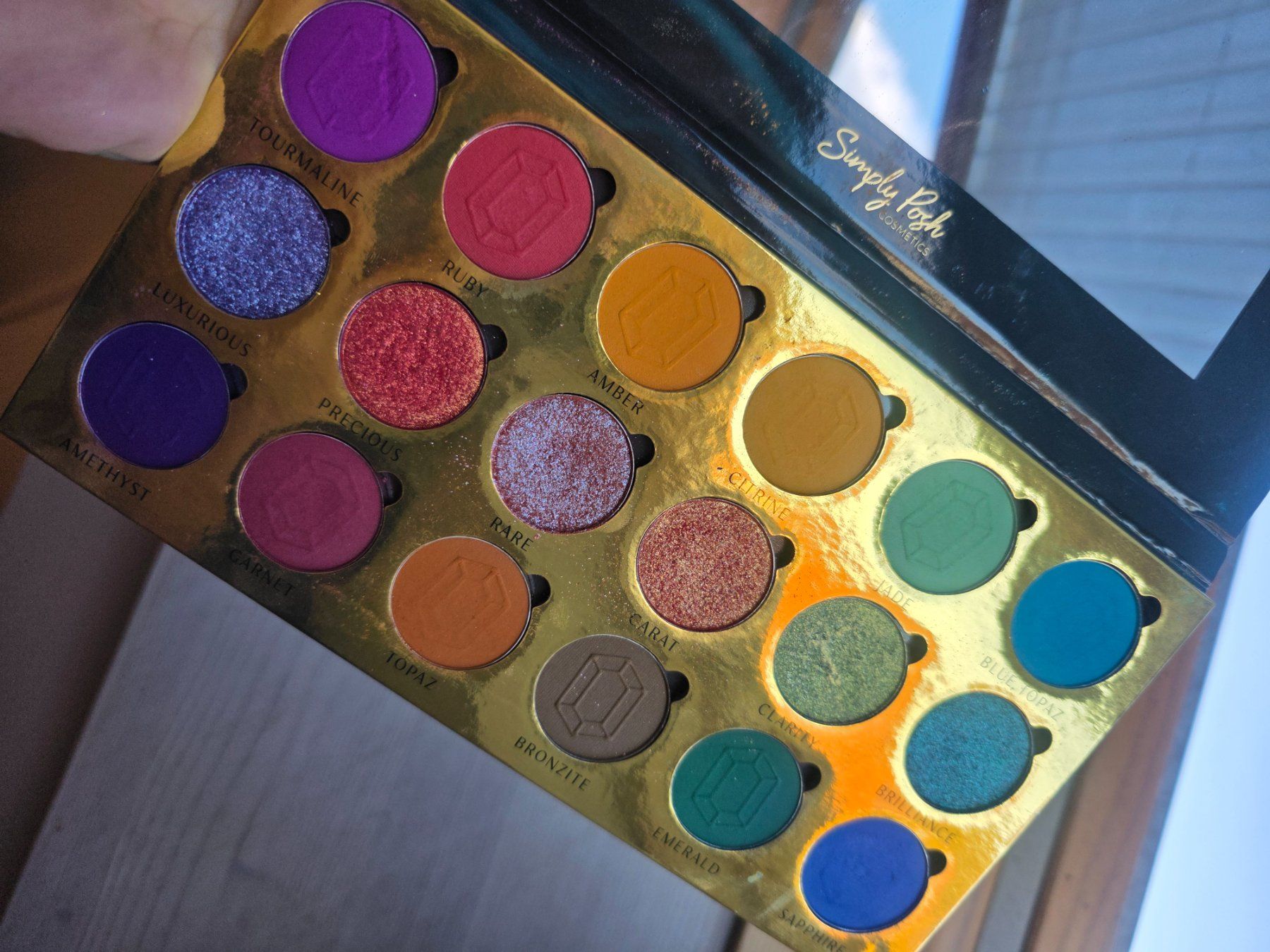 Make-up: Simply Posh Cosmetics Lidschattenpalette – Usato da Uster venduto da mikedizzy84