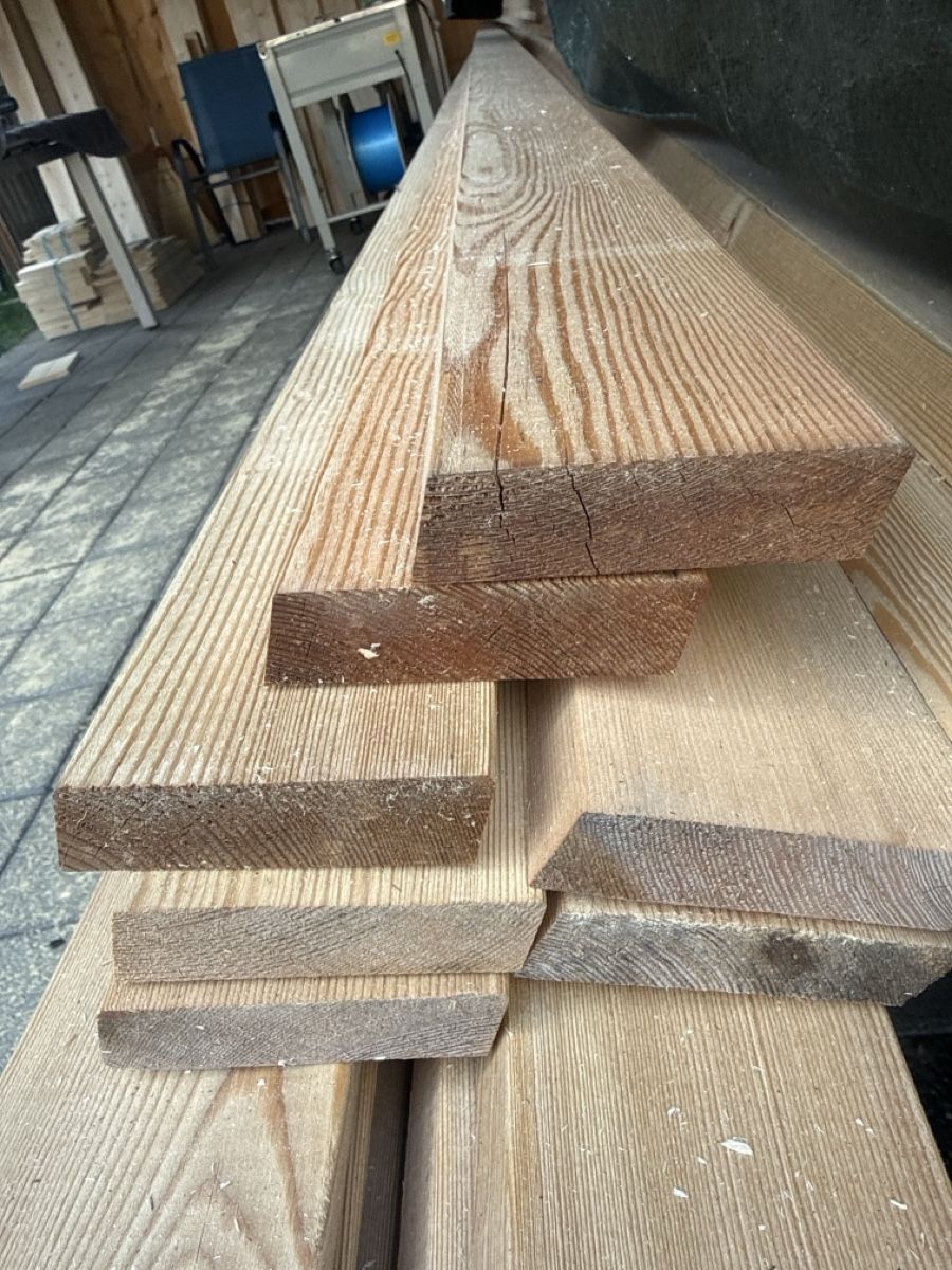 Holzartikel: Holz 22stk. – Gebraucht aus Langnau i. E. von Acrjl