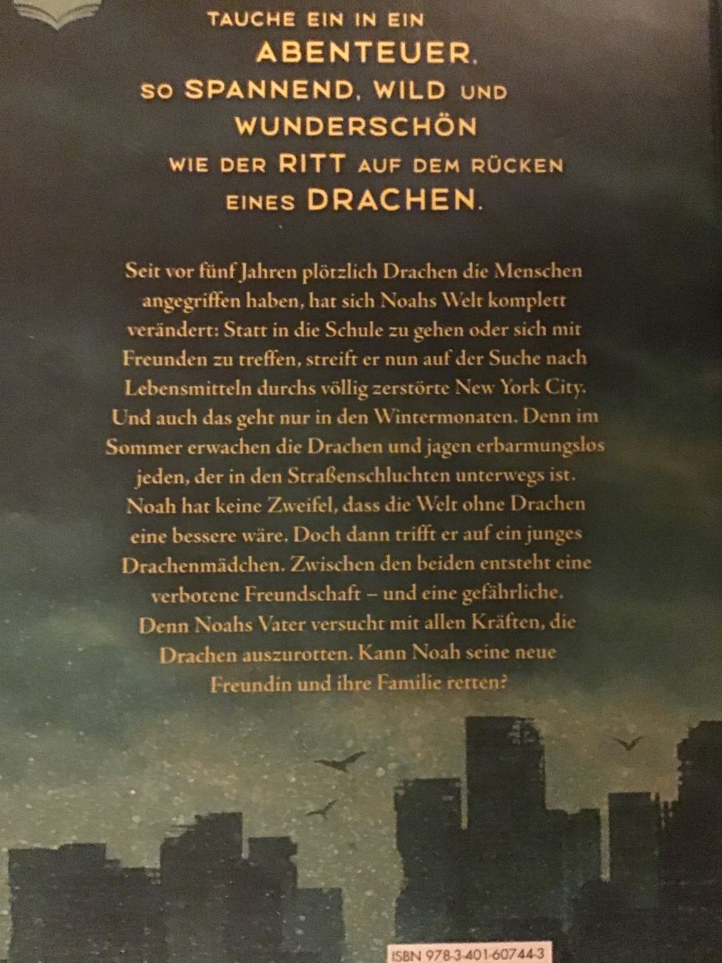 Libri: Mari Mancusi - New Dragon City, – Usato da Langrickenbach venduto da orangecircledance 1
