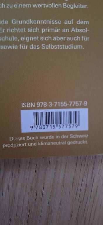 Bücher: Schweizer Staatskunde – Gebraucht aus Madiswil von Oleander2 1