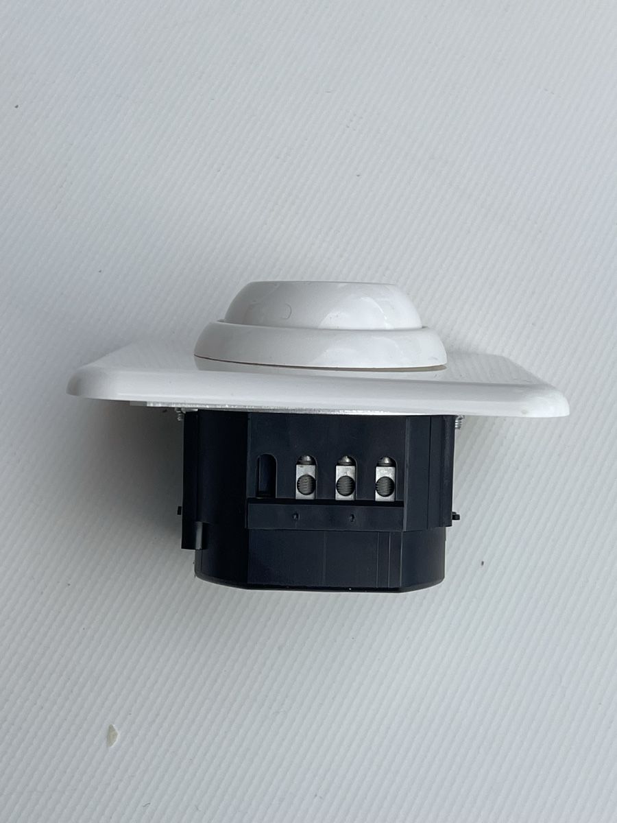Interruttori: Dimmer - Variateur D.LUM 20-500 VA – Nuovo e nell'imballaggio originale da La Croix (Lutry) venduto da Sporades 3