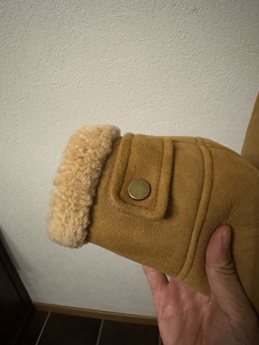 Cappotti: Original Schaffellpelzmantel S – Nuovo e nell'imballaggio originale da Veyras venduto da ValClasse 5