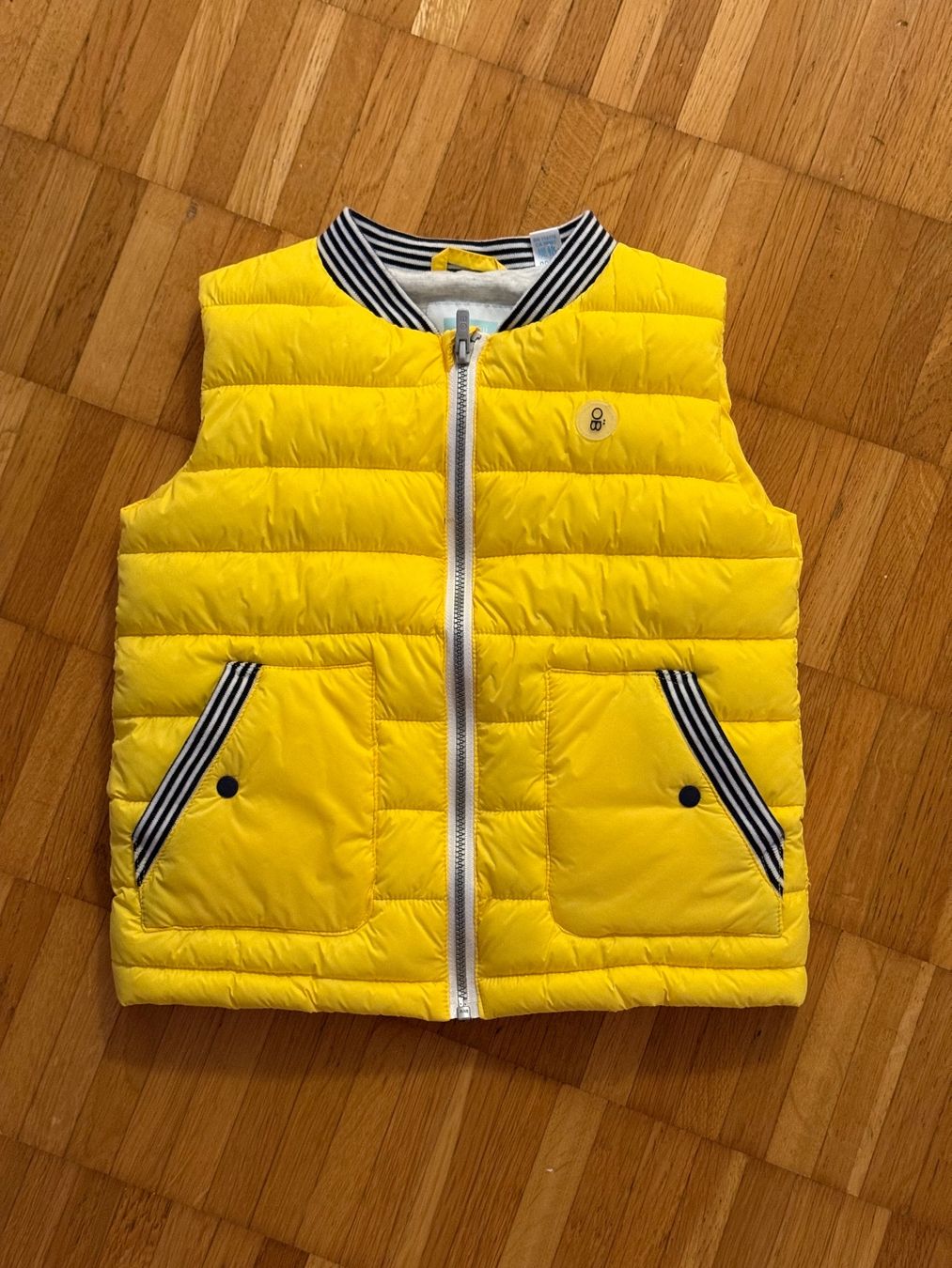 Altro abbigliamento per bambino: Okaidi Weste Gr 86cm – Nuovo (secondo la descrizione) da Richterswil venduto da Eunoia85