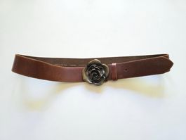 Sehr schöner Vintage Gurt mit Rose