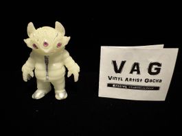 VAG Vynil Artist Gacha GYAROMI FLUO